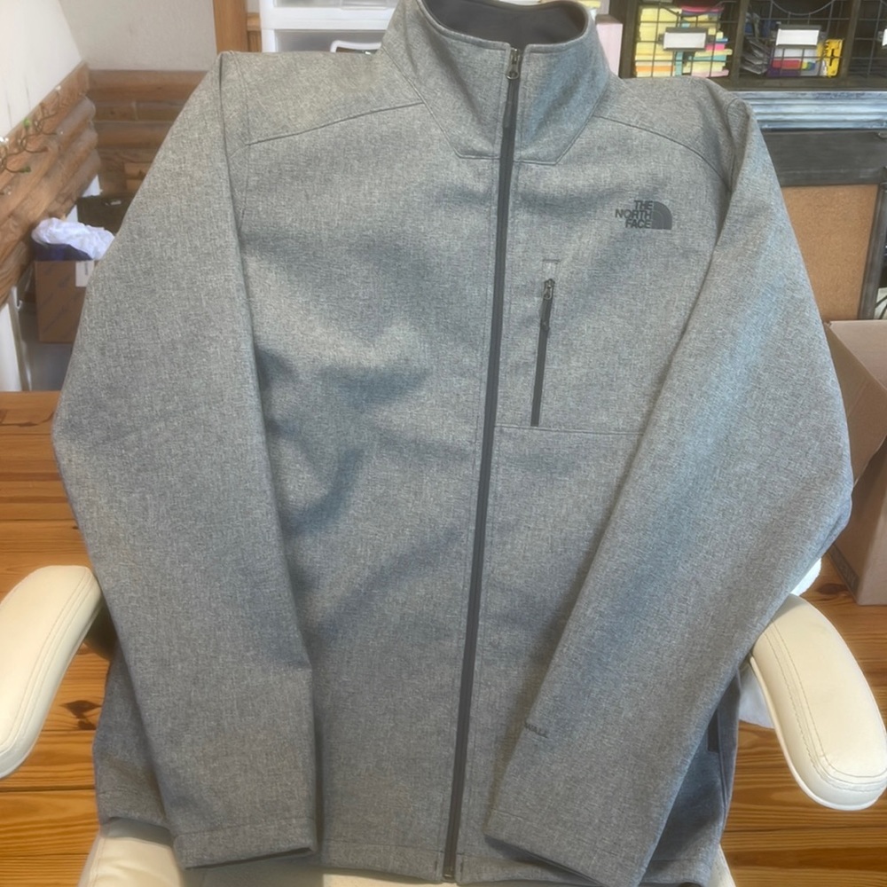 Mens Northface windwall soft shell jacket NWOT
